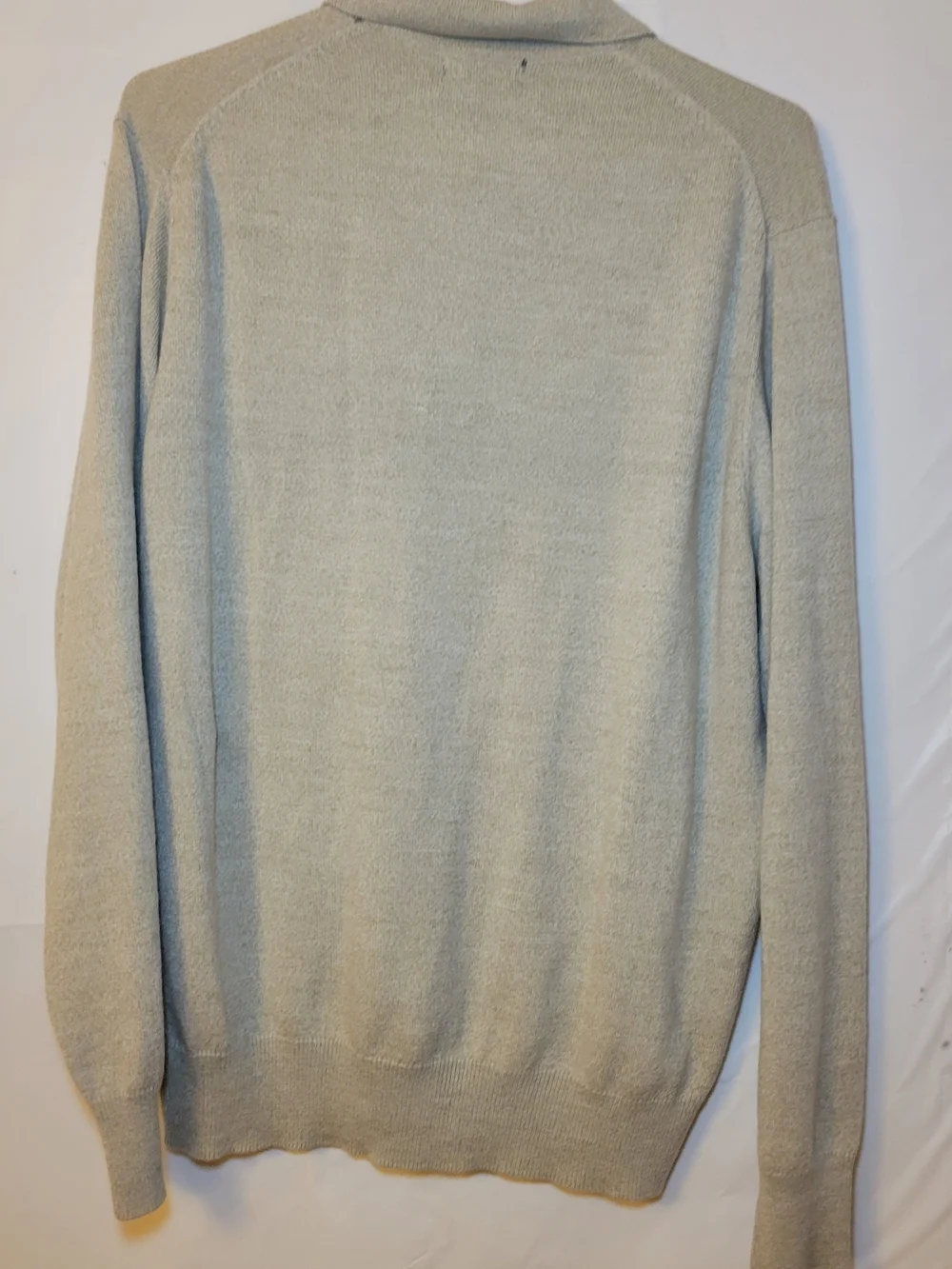 Dockers Men’s Light Beige V-Neck Polo Sweater with Argyle Chest